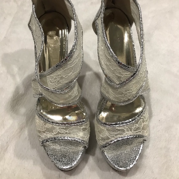 High Heels - Picture 2 of 2